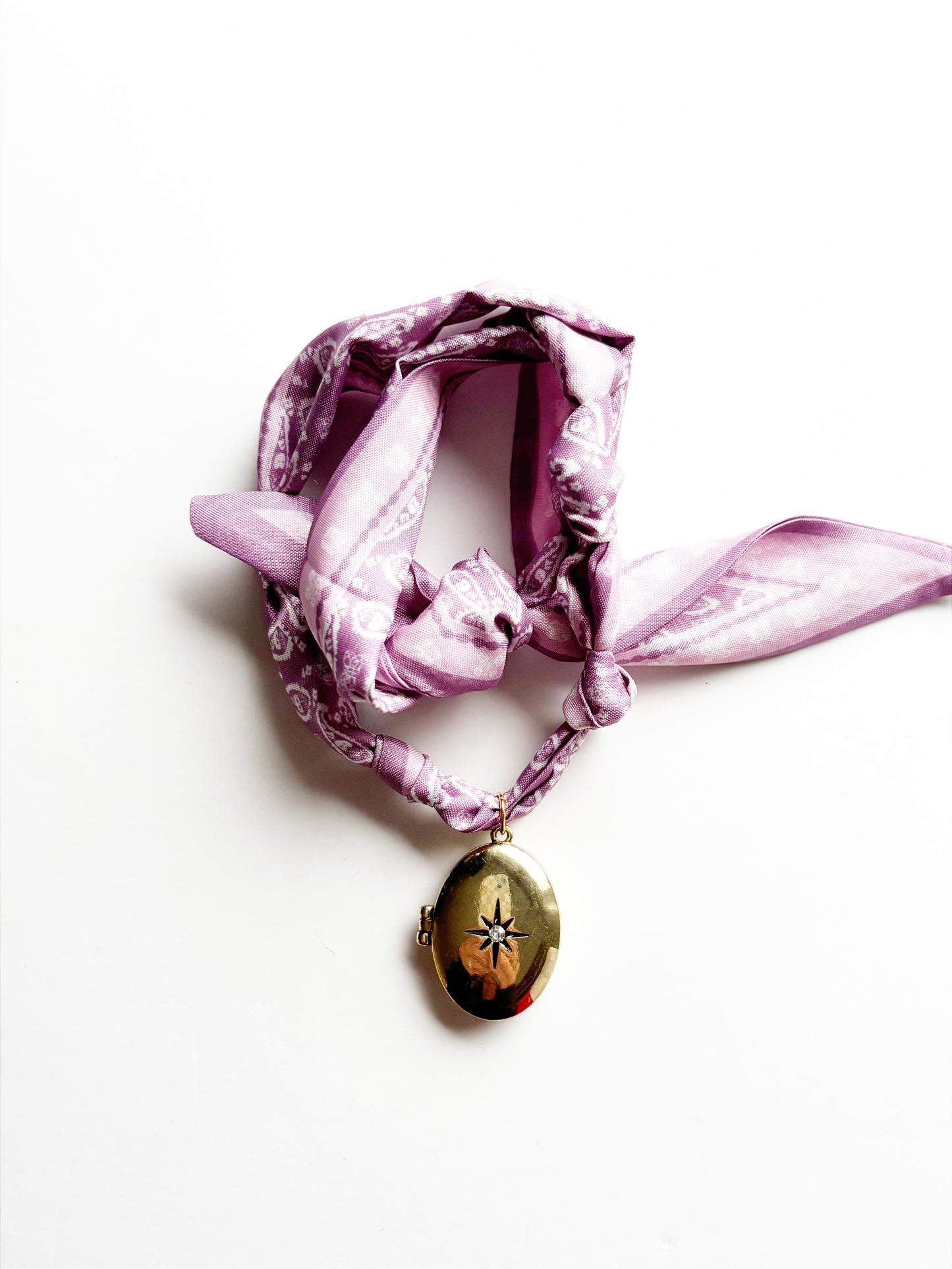 Starburst Locket Silk Necklace /grey