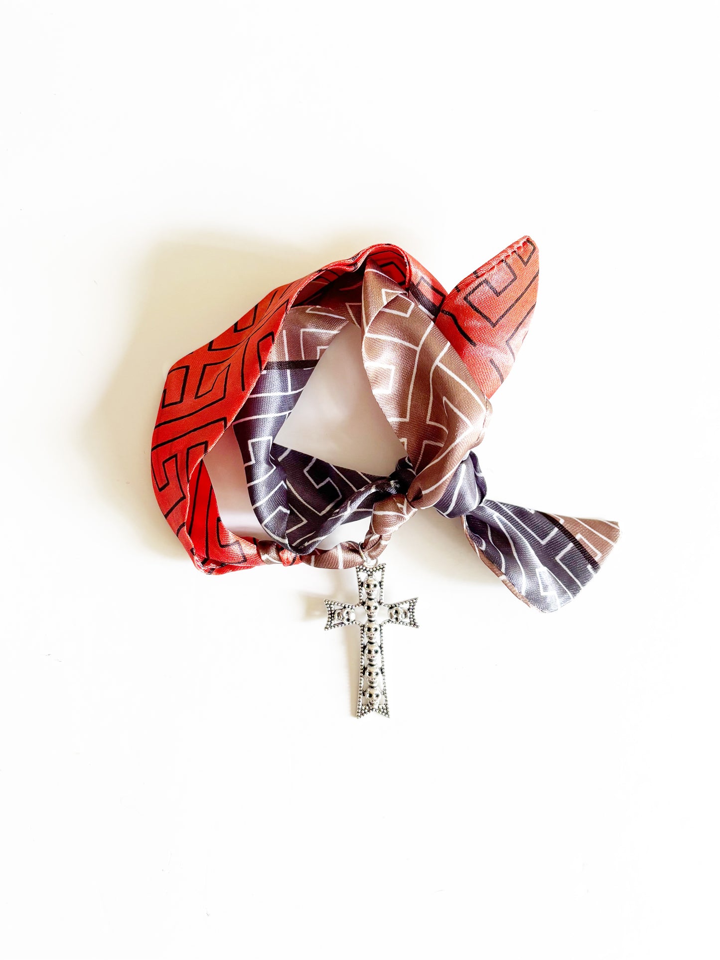 Medallion Silk Necklace |forever|